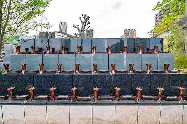 蒼天(1〜4人用 屋外型納骨壇)写真1